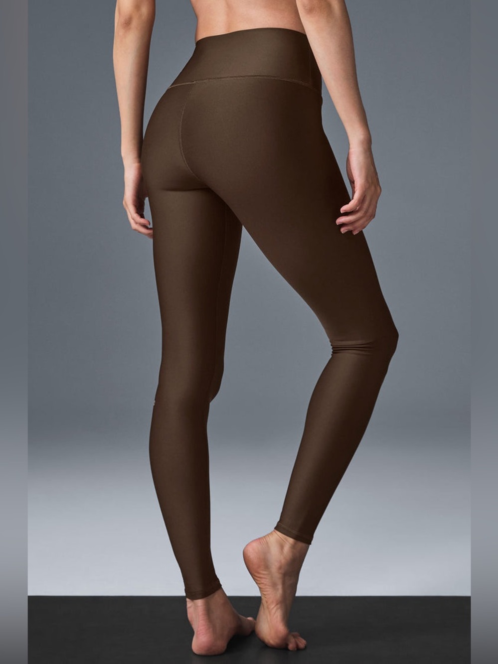Alo Yoga High-Waist Airlift Legging Size Medium